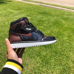 Air Jordan 1 Rose Gold